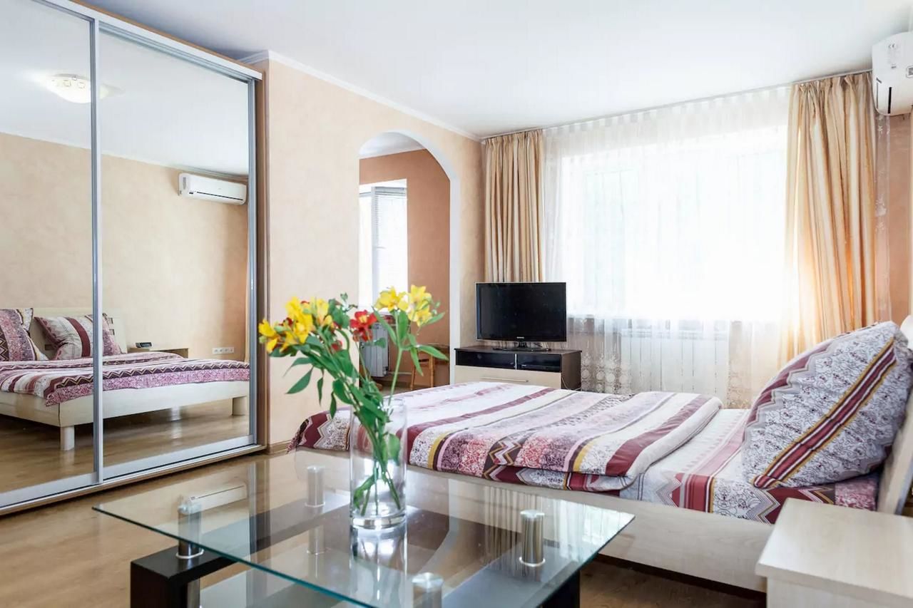 Апартаменты Apartment in Zaporozhye. Antica Запорожье-4