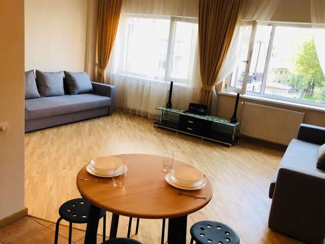 Апартаменты Studio for four 10min from Riga Old Town Рига-3