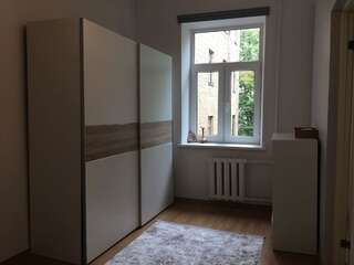 Апартаменты Cozy Loft In The Quiet Center of Riga Рига Апартаменты с 1 спальней-9