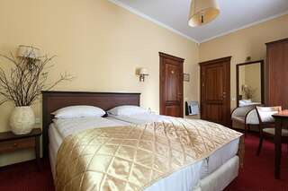 Отель Conviva Паневежис Классический двухместный номер с 2 отдельными кроватями-4