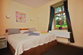 Отели типа «постель и завтрак» Sleep in BnB Вильнюс Двухместный номер с 1 кроватью и собственной ванной комнатой-2