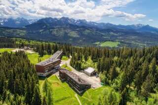 Отель Zespół Tatry - Hotel Tatry i Budynek Turystyczny Мужасихле