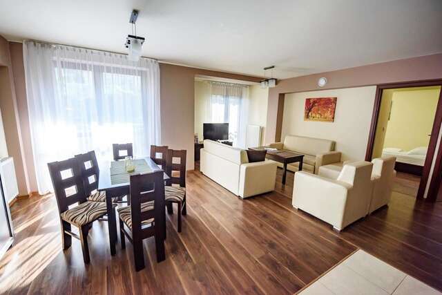 Апартаменты Apartamenty Sun & Snow Krynica Zdrój Крыница-Здруй-46