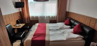 Отели типа «постель и завтрак» Aspen Щирк Стандартный двухместный номер с 1 кроватью или 2 отдельными кроватями-1