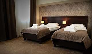 Отель Hotel Forum Fitness Spa & Wellness Люблин Стандартный двухместный номер с 2 отдельными кроватями-8