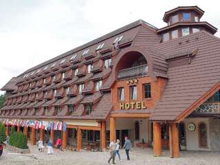 Отель Hotel Szymbark Шимбарк
