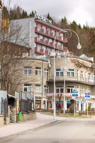 Курортные отели Sanatorium Energetyk Крыница-Здруй Стандартный двухместный номер с 2 отдельными кроватями-4