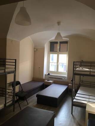 Хостелы Hostel Staromiejski Гнезно