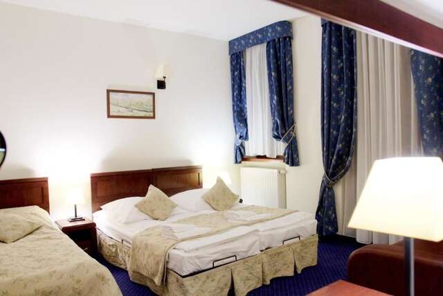 Отель Hotel Patria Zakopane Закопане-53