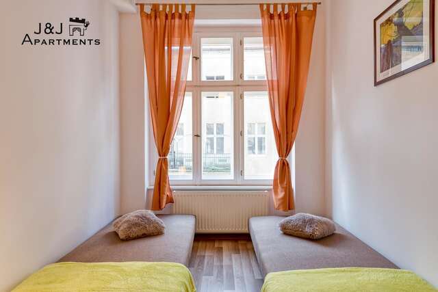 Проживание в семье J&J Apartments Łazienna 30 Pensjonat 10 Торунь-14