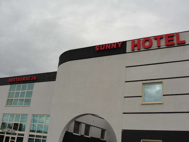 Отель Hotel Sunny Познань-30