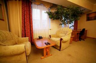 Отель Silk Road Lodge Бишкек Двухместный номер Делюкс с 1 кроватью-3