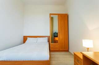 Отель Dolinnka Hotel Чолпон-Ата Улучшенный двухместный номер с 1 кроватью или 2 отдельными кроватями-4