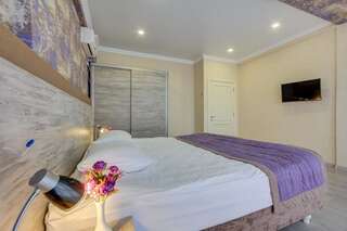 Отель Karagat Hotel Каракол Таунхаус с 3 спальнями-8