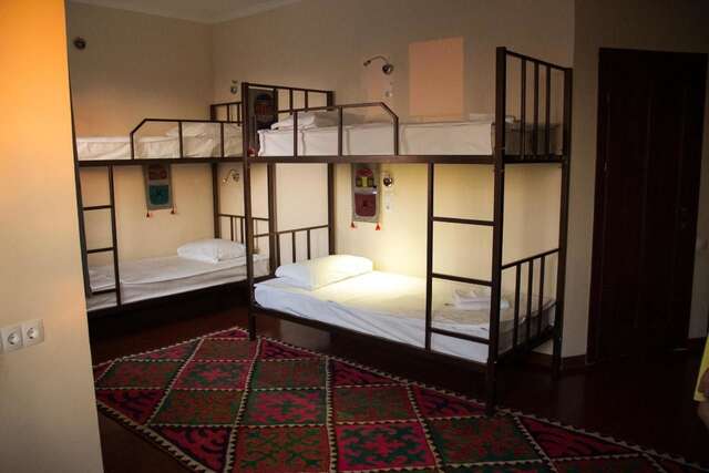 Хостелы Kyrgyz House Hostel Бишкек-29