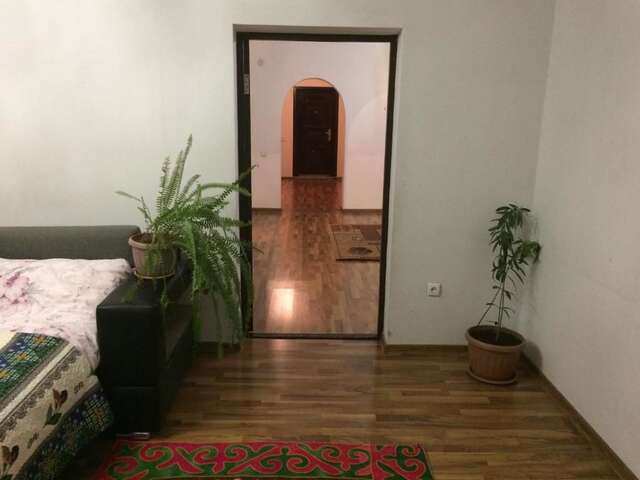 Дома для отпуска Kyrgyz guest house Бишкек-52