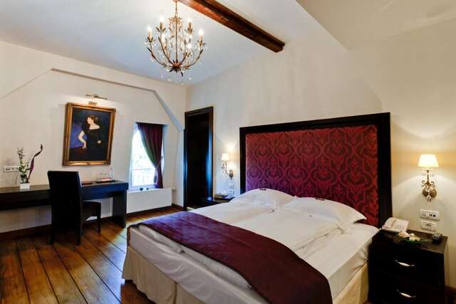 Отель Le Boutique Hotel Moxa Бухарест-38