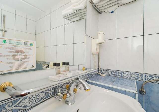 Отель Hotel Imparatul Romanilor Сибиу-59