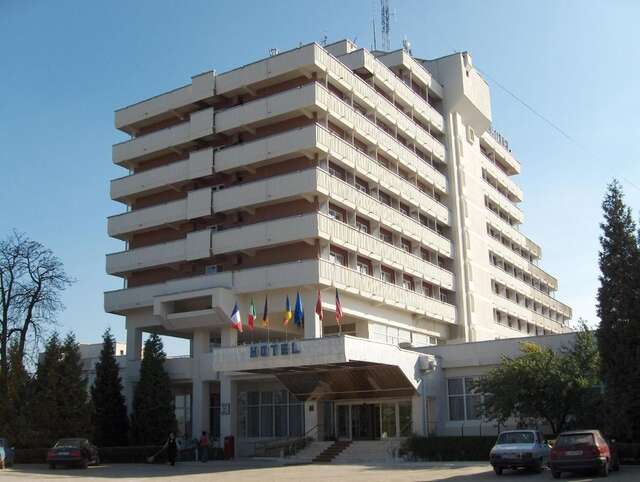 Отель Hotel Belvedere Клуж-Напока-3