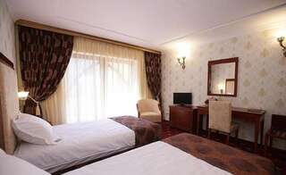 Отель Hotel Restaurant La Castel Яссы Двухместный номер с 1 кроватью или 2 отдельными кроватями-20