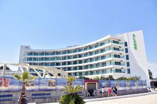 Отель Alcor Beach Hotel Мамая