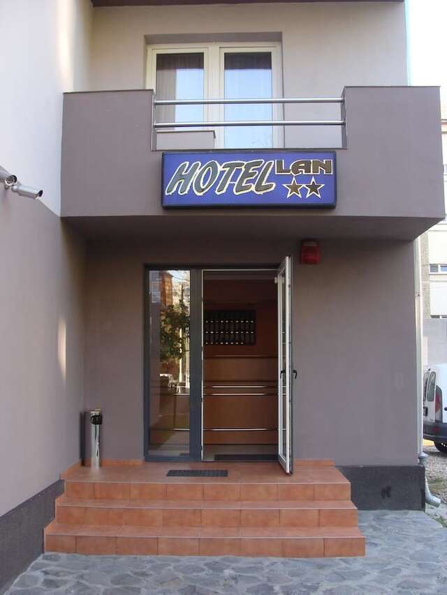 Отель Hotel Lan Орадя-28