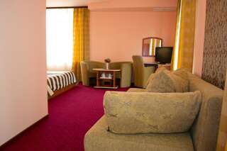 Отель Hotel Xe-Mar Арад Улучшенный двухместный номер с 1 кроватью-5