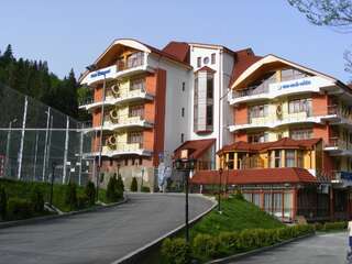 Отель Azuga Ski & Bike Resort Азуга