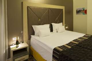 Отель Exclusive Hotel & More Сибиу Люкс с 1 спальней-1