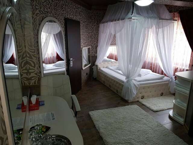 Отели для свиданий Hotel Boutique Mikaela (Adult Only) Брашов-7