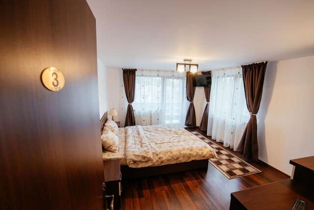 Гостевой дом Serban Cottage Ватра-Дорней-18