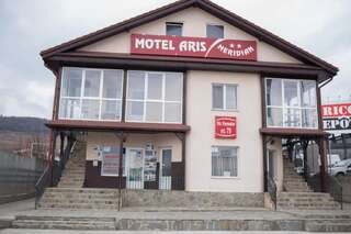 Мотели Motel Aris Meridian Пьятра-Нямц
