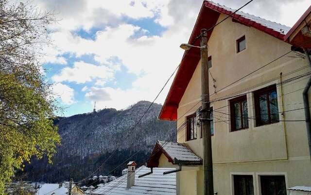 Гостевой дом Vila Paul Medieval Historical Centre Brasov Брашов-48