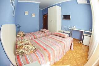 Гостиница Влада Уфа Двухместный номер с 1 кроватью или 2 отдельными кроватями и собственной ванной комнатой-4