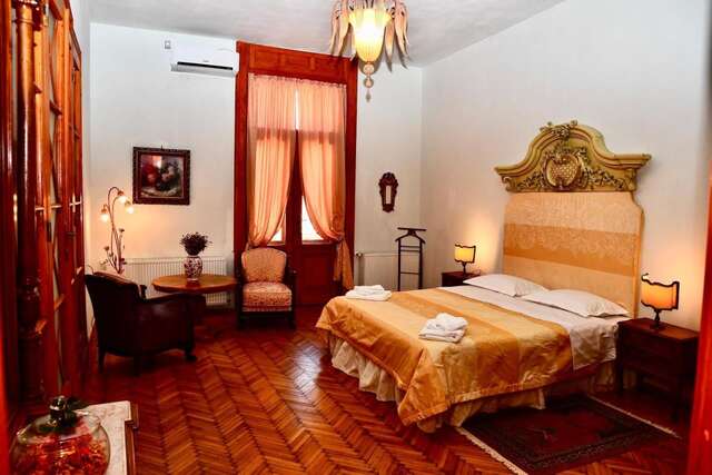 Отели типа «постель и завтрак» GB Apartments - 'Bohus Palace Panoramic' Арад-20