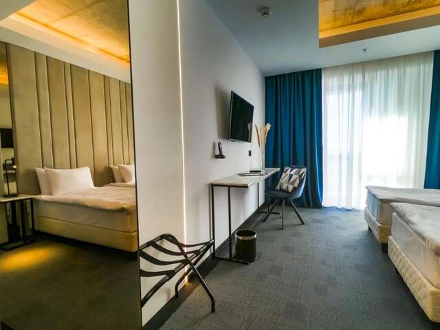 Отель Union Plaza Hotel Бухарест-44