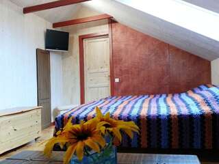 Гостевой дом Piibelehe Guest Accommodation Курессааре Двухместный номер с 1 кроватью или 2 отдельными кроватями-4