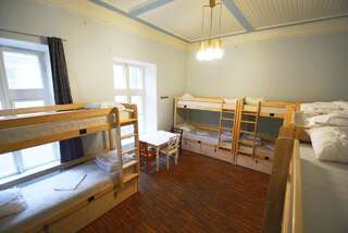 Хостелы Lai 22 Hostel & Bar Таллин Отдельный десятиместный номер-6