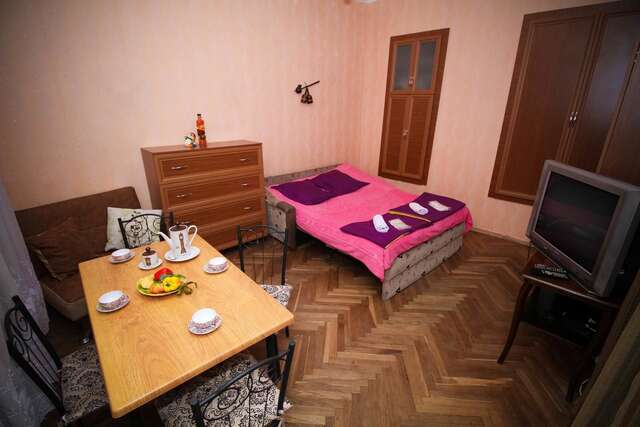 Гостевой дом Guest House Natia Тбилиси-24