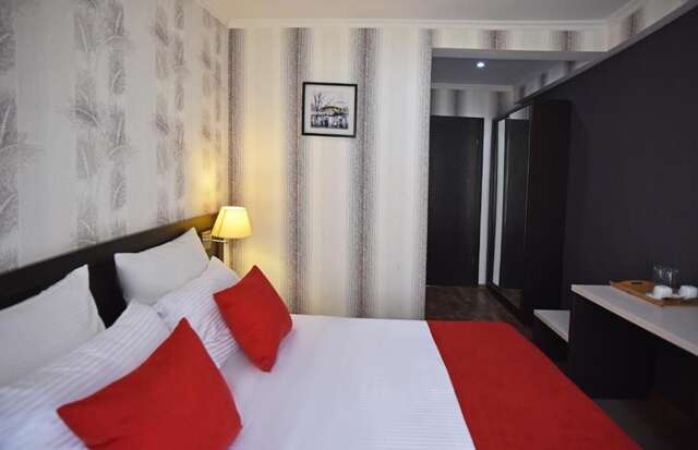 Отель East Gate Boutique Hotel Тбилиси-52