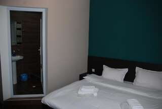 Отели типа «постель и завтрак» Monte Bianco Местиа Двухместный номер с 1 кроватью и собственной ванной комнатой-4