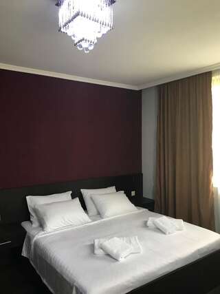 Отели типа «постель и завтрак» Monte Bianco Местиа Двухместный номер с 1 кроватью и собственной ванной комнатой-15