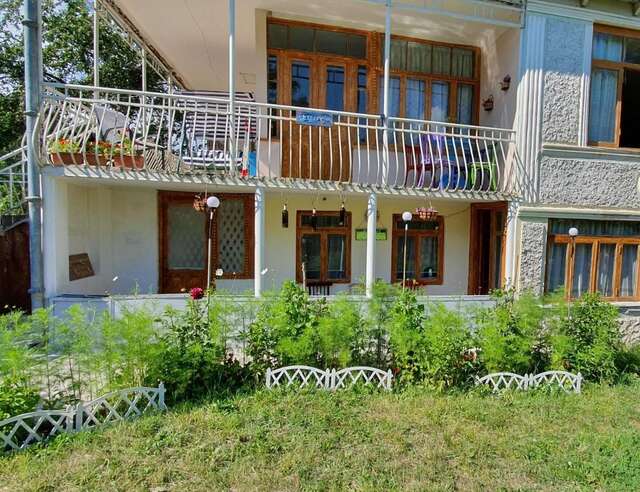 Гостевой дом Racha guest house MERO Амбролаури-20