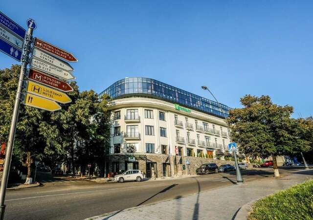 Отель Holiday Inn Telavi Телави-17