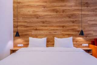 Отель 5 STAR APART HOTEL Тбилиси Двухместный номер Делюкс с 1 кроватью или 2 отдельными кроватями и балконом-52