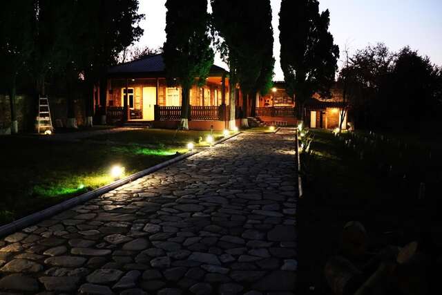 Отели типа «постель и завтрак» Noe Bed and Breakfast Телави-3