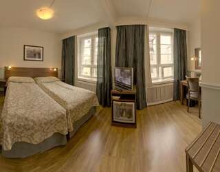 Отель Hotel Anna Хельсинки Стандартный двухместный номер с 2 отдельными кроватями-1