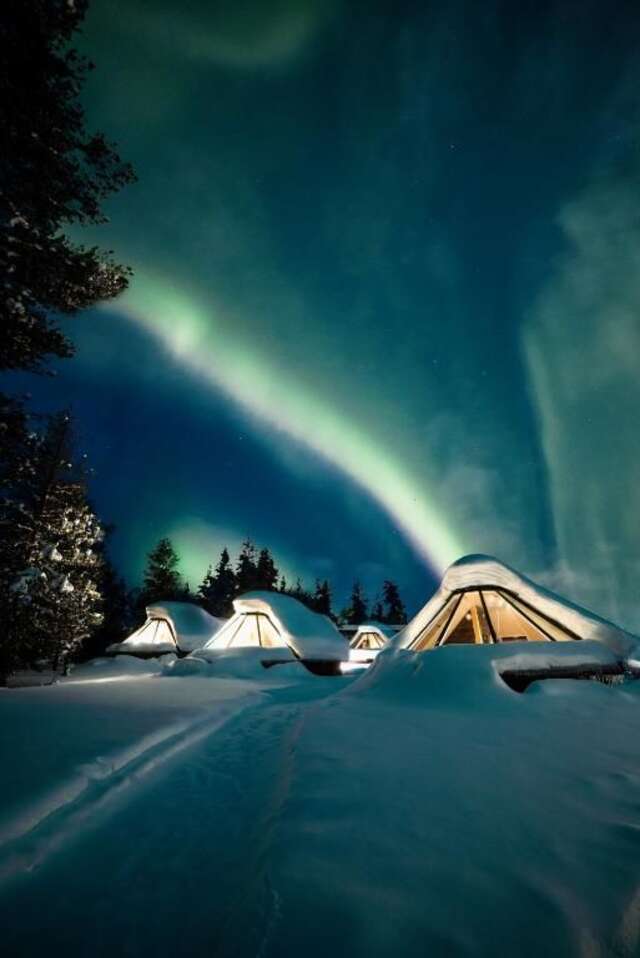 Отель Wilderness Hotel Muotka & Igloos Саариселькя-57