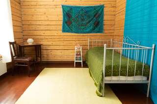 Отели типа «постель и завтрак» Kolin Keidas Колинкюла Двухместный номер с 1 кроватью и общей ванной комнатой-6