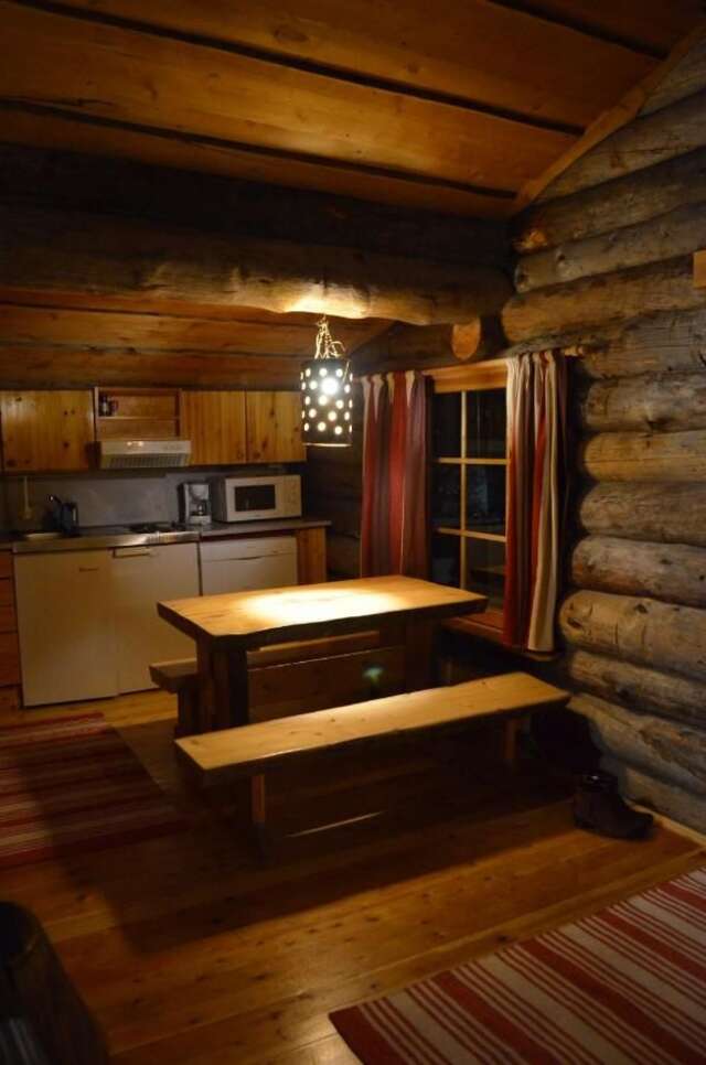 Шале Arctic Log cabin Саариселькя-34